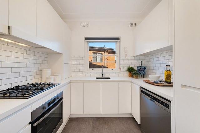 4/6 Reed Street, NSW 2090