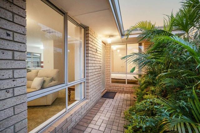 15/5 Flametree Place, WA 6063