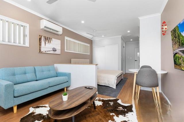 2/24 Harden Street, QLD 4110