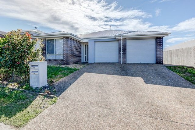 2/6 Sapphire Street, QLD 4125