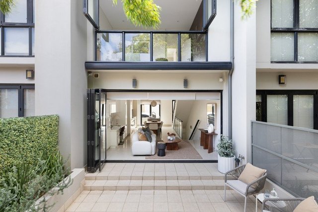 2/30 Norton Street, NSW 2037