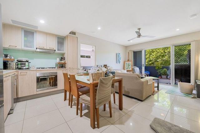 2/221 Sir Fred Schonell Drive, QLD 4067