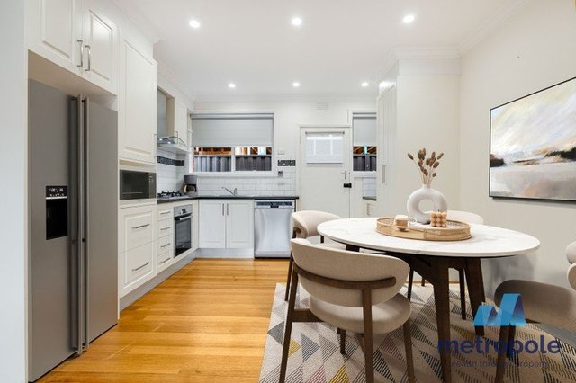 3/4 Combermere Street, VIC 3040