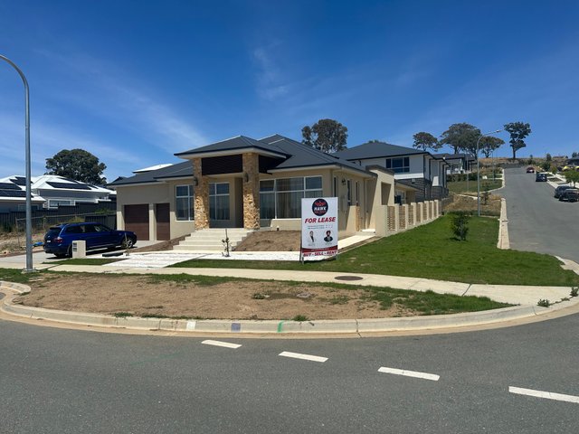 182 Glenrock Drive, NSW 2620