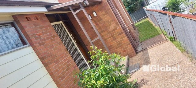 2/21 Robert Street, NSW 2299