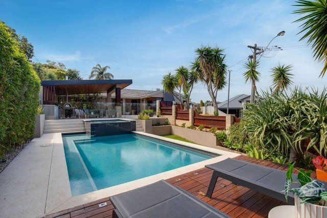 3 Teale Court, WA 6018