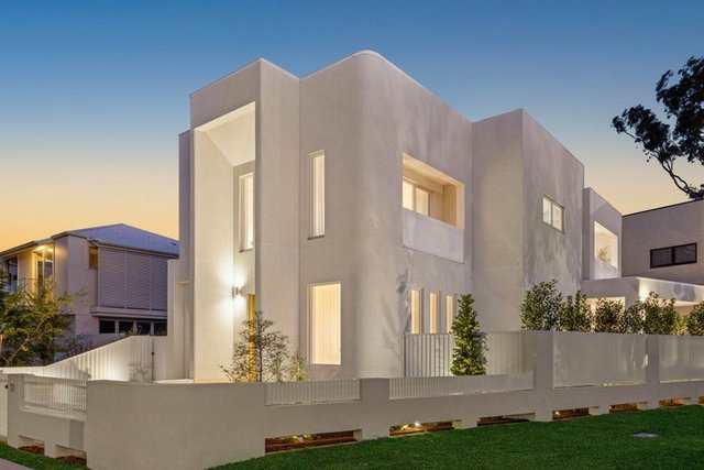 12 Fontainebleau Street, NSW 2219