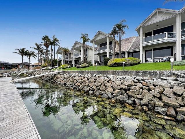 4/12 North Point Avenue, SA 5606