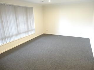 Lounge Room (2015-05-14)