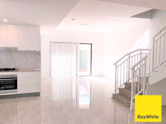 1/100A Northcote Street, NSW 2193