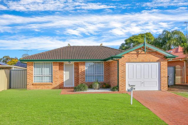 3 Loretta Place, NSW 2761