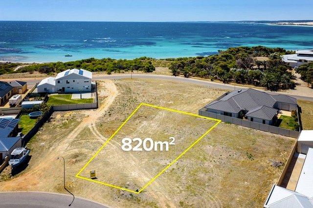 10 Coastside Crescent, WA 6532