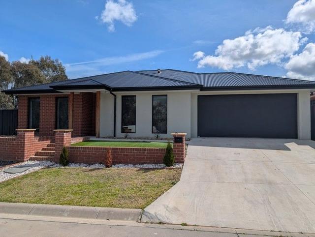 18 Morrissey Court, NSW 2640