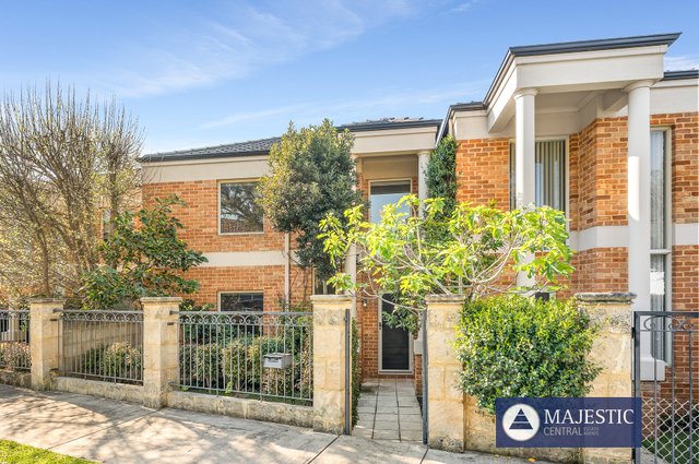 4/52 Simpson Street, WA 6153