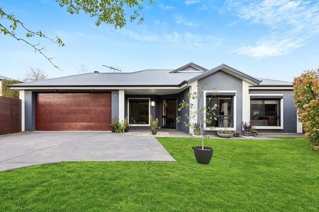 6 Hall Court, SA 5250