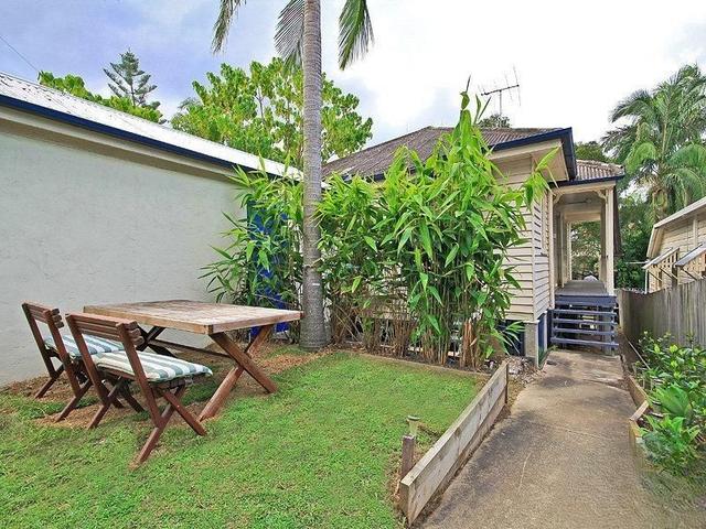 310 Wynnum Road, QLD 4170