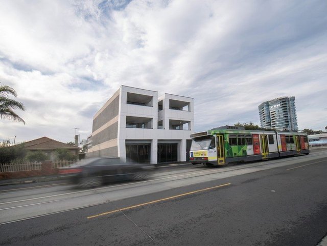 8/622 Sydney Road, VIC 3058