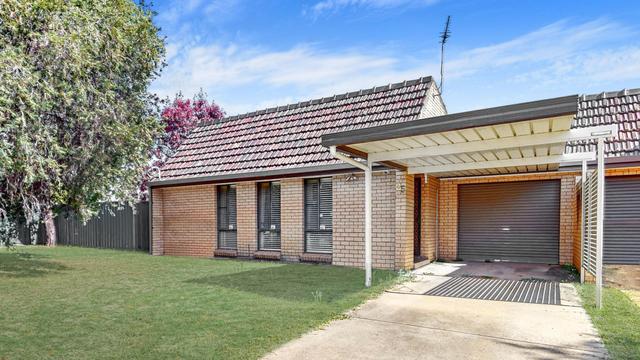 25 Corbett Avenue, NSW 2830