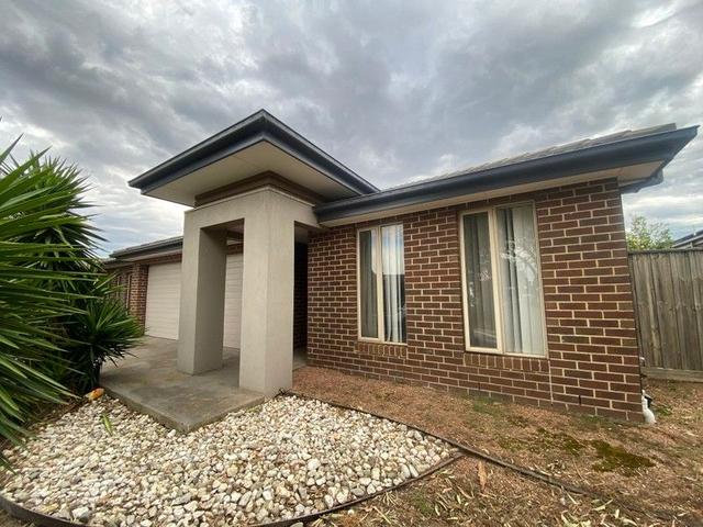 82 Tyler Crescent,, VIC 3029