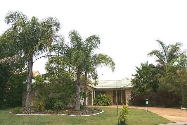 2 Currajong Street, QLD 4116