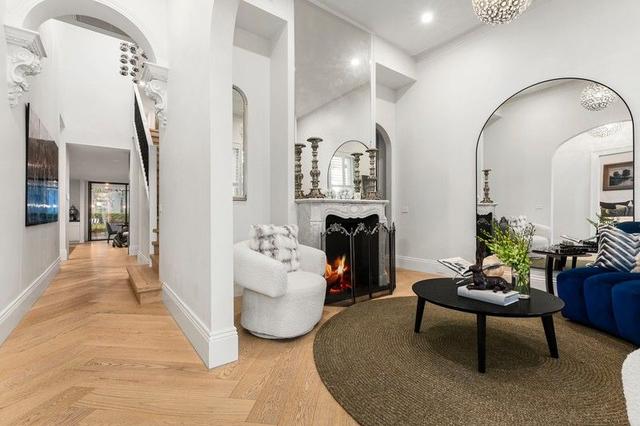 7 Tivoli Road, VIC 3141