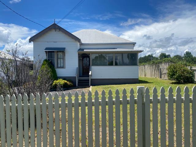 1/9 Madgwick Drive, NSW 2350
