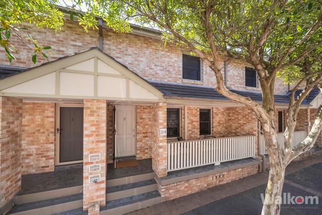 2/4 McCormack Street, NSW 2300