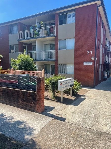 8/71 Weston Street, NSW 2150