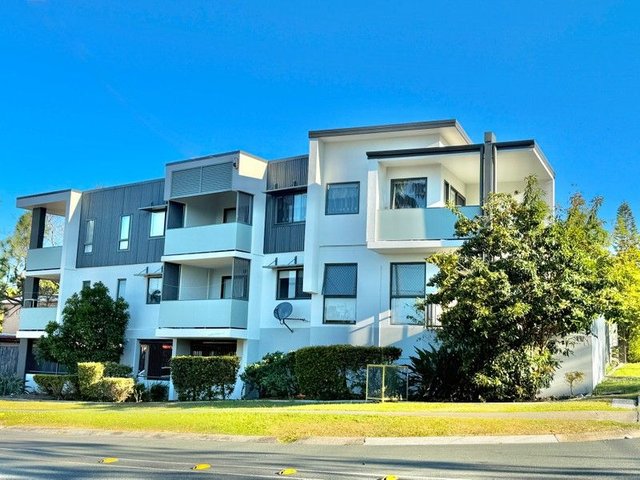 5/13 North Road, QLD 4114