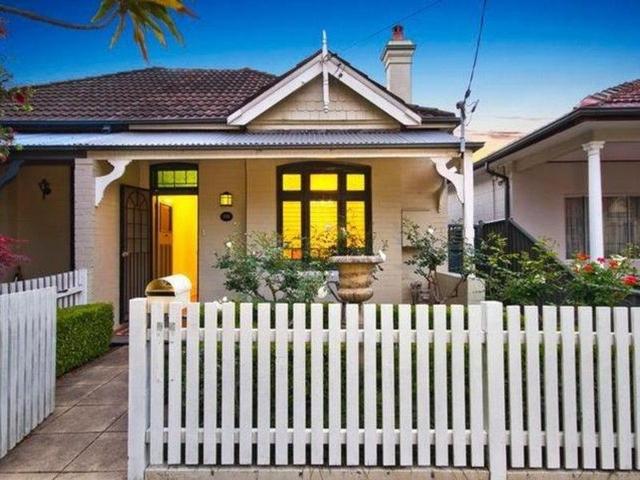 152 Denison Road, NSW 2203