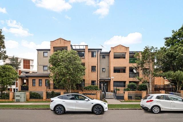 3/1 Hardy  Street, NSW 2165