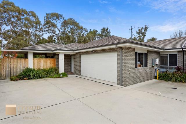 1/10 Lindrum Crescent, ACT 2615