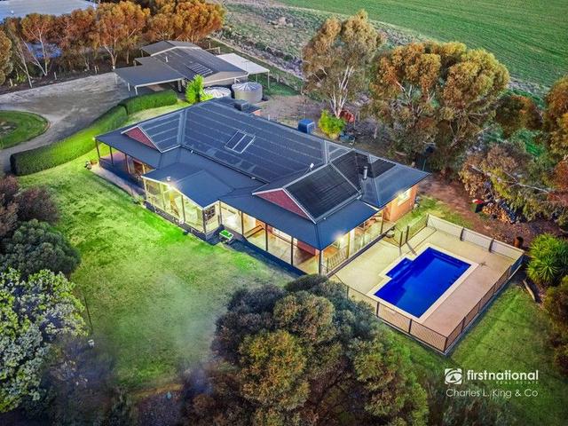 4 Castletown Court, VIC 3564