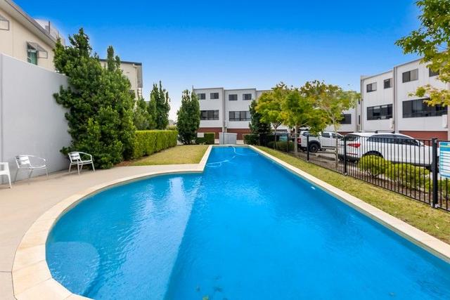 11/3 Sibley Street, QLD 4509