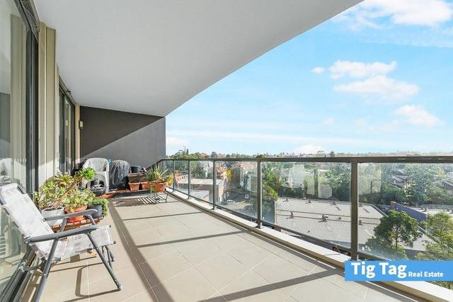261/23-25 North Rocks Road, NSW 2151
