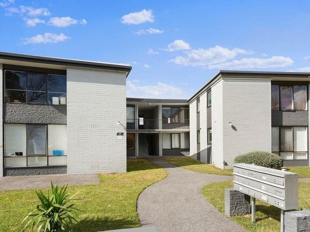 10/18 Park Crescent, VIC 3161