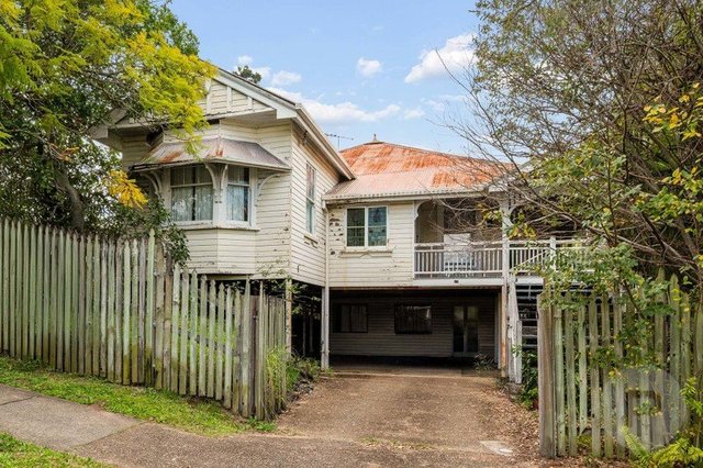 27 McIlwraith Street, QLD 4066