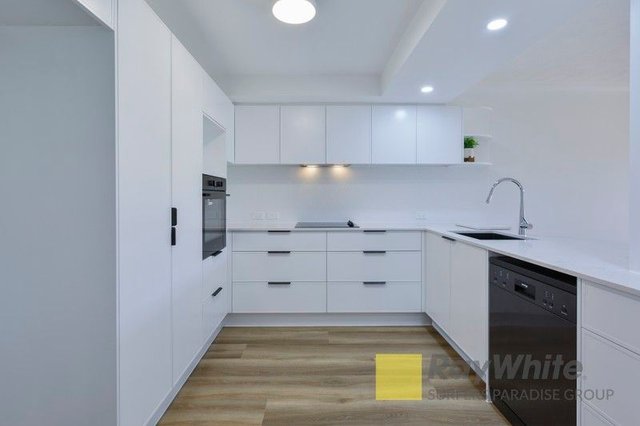 11/33-39 Hooker Boulevard, QLD 4218