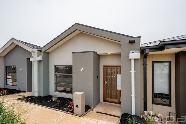 121 Bingham Crescent, VIC 3335
