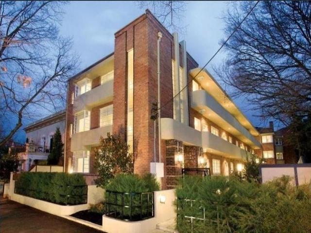 17/29-35 George Street, VIC 3002