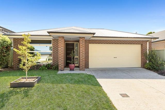 74 Waterford Drive, VIC 3352