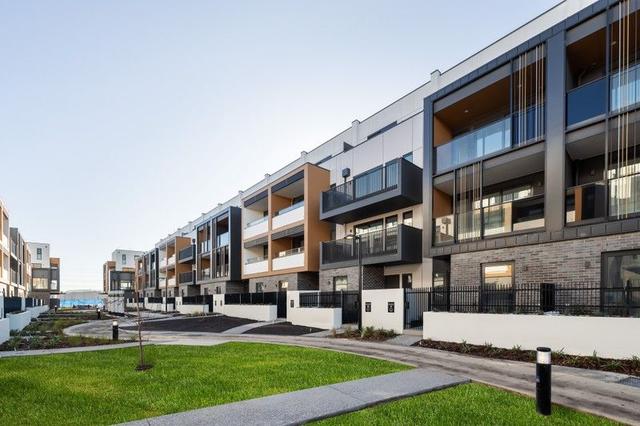 21 Humber Promenade, VIC 3207