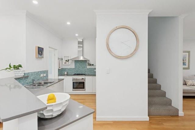 1/7 Keightley Road East, WA 6008