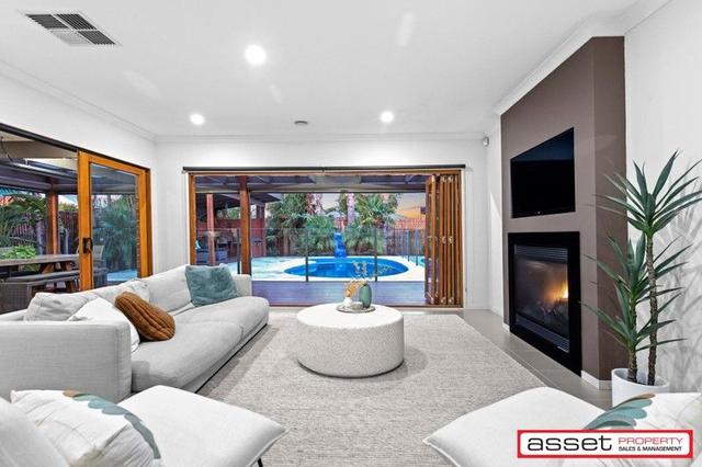 30 McCallum Drive, VIC 3977