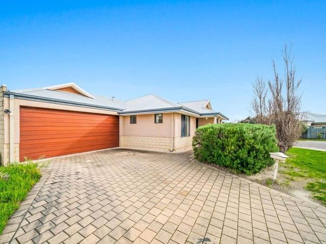 15 Lakey St, WA 6110