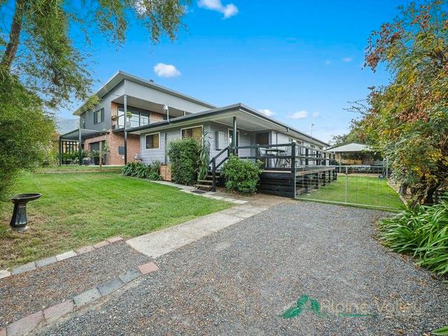 13 Saint Bernard Drive, VIC 3698
