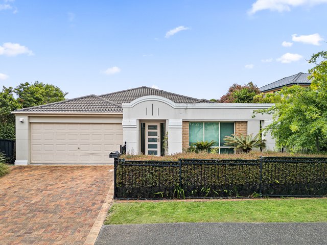 21 Southern Cross Boulevard, NSW 2529