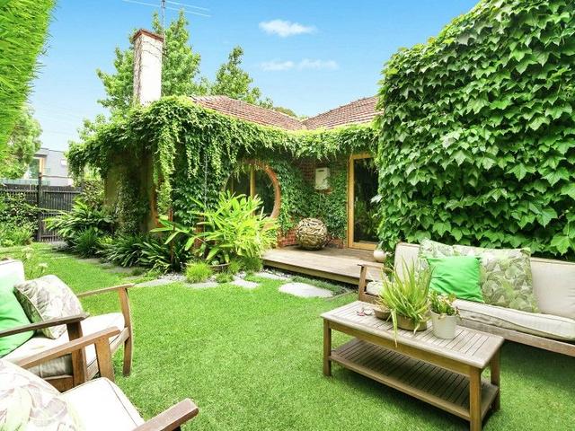 2 McCrae Street, VIC 3184
