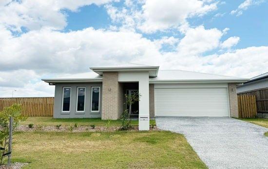 24 Napier Crescent, QLD 4207