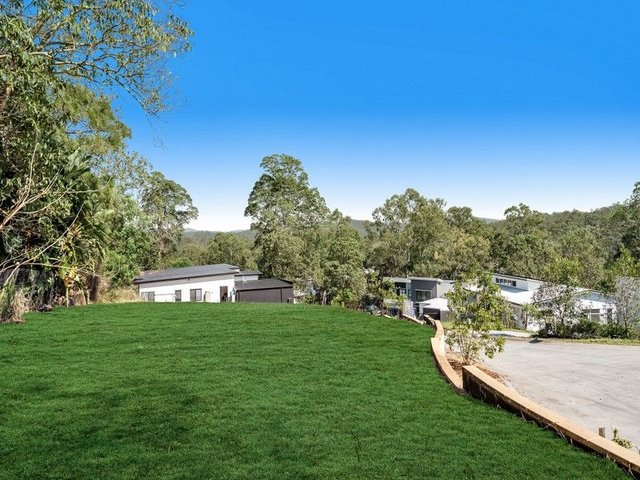 8/39 Mt Nebo Road, QLD 4061